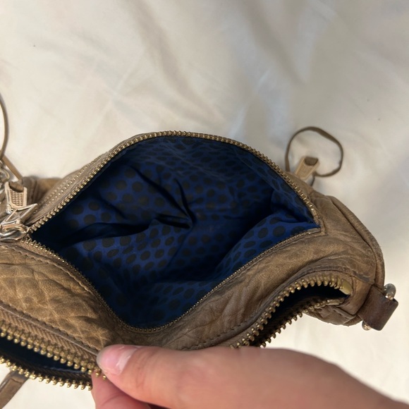 Classic Rebecca Minkoff 5-ZipCrossbody - Picture 8 of 8